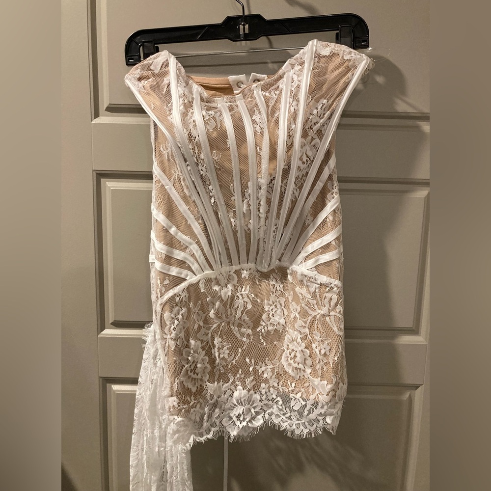 Elegant White Lace Corset Mini Dress - Picture 9 of 9